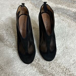 Alaia Paris Black Suede Ankle Booties with V-Cut Opening, 7